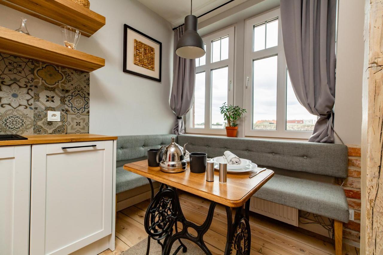 Klimatyczny Apartament Na Bydgoskim Przedmiesciu Torun Luaran gambar