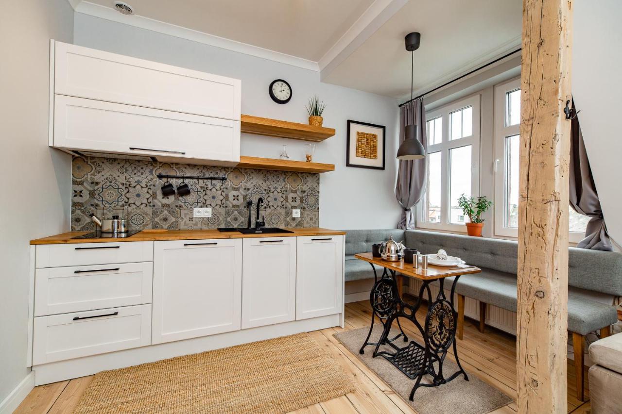 Klimatyczny Apartament Na Bydgoskim Przedmiesciu Torun Luaran gambar