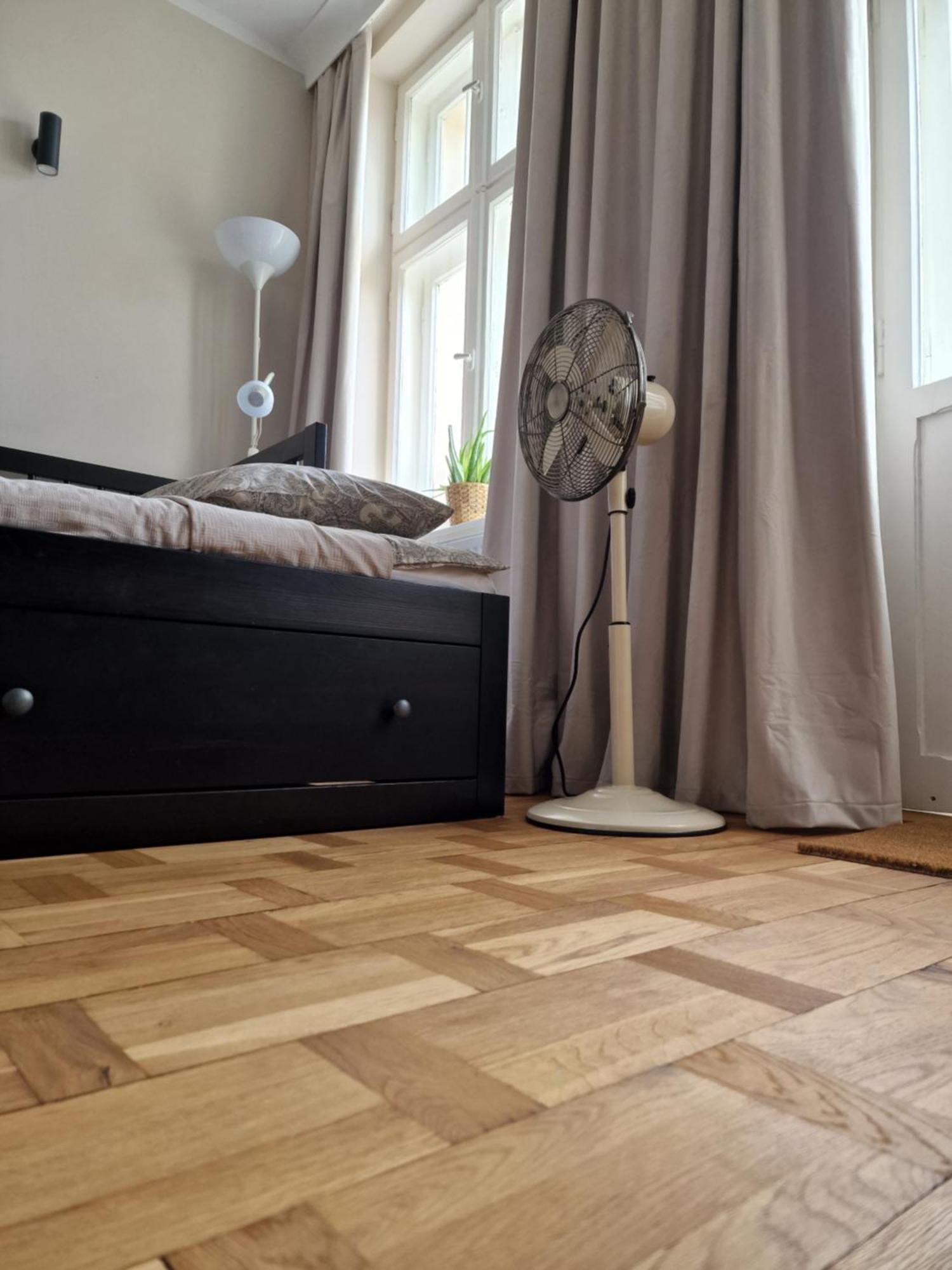 Klimatyczny Apartament Na Bydgoskim Przedmiesciu Torun Luaran gambar