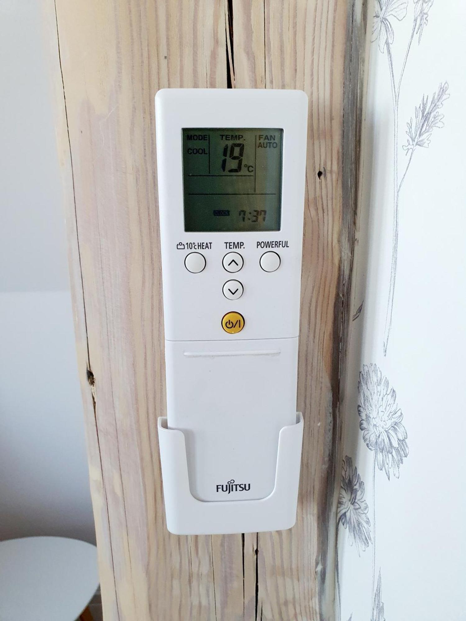 Klimatyczny Apartament Na Bydgoskim Przedmiesciu Torun Bilik gambar