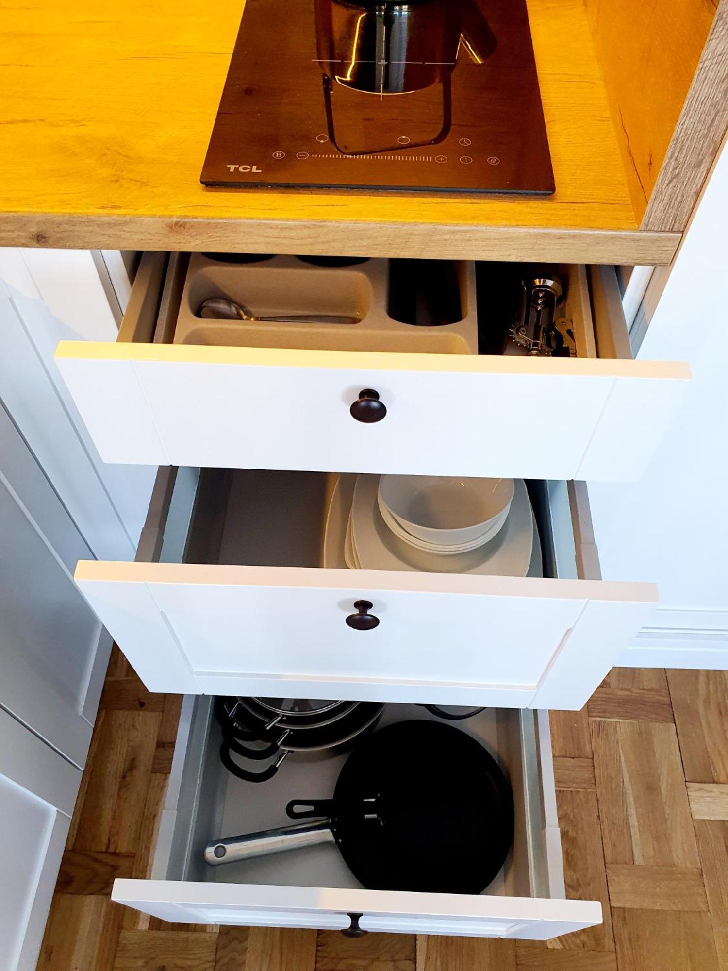 Klimatyczny Apartament Na Bydgoskim Przedmiesciu Torun Bilik gambar