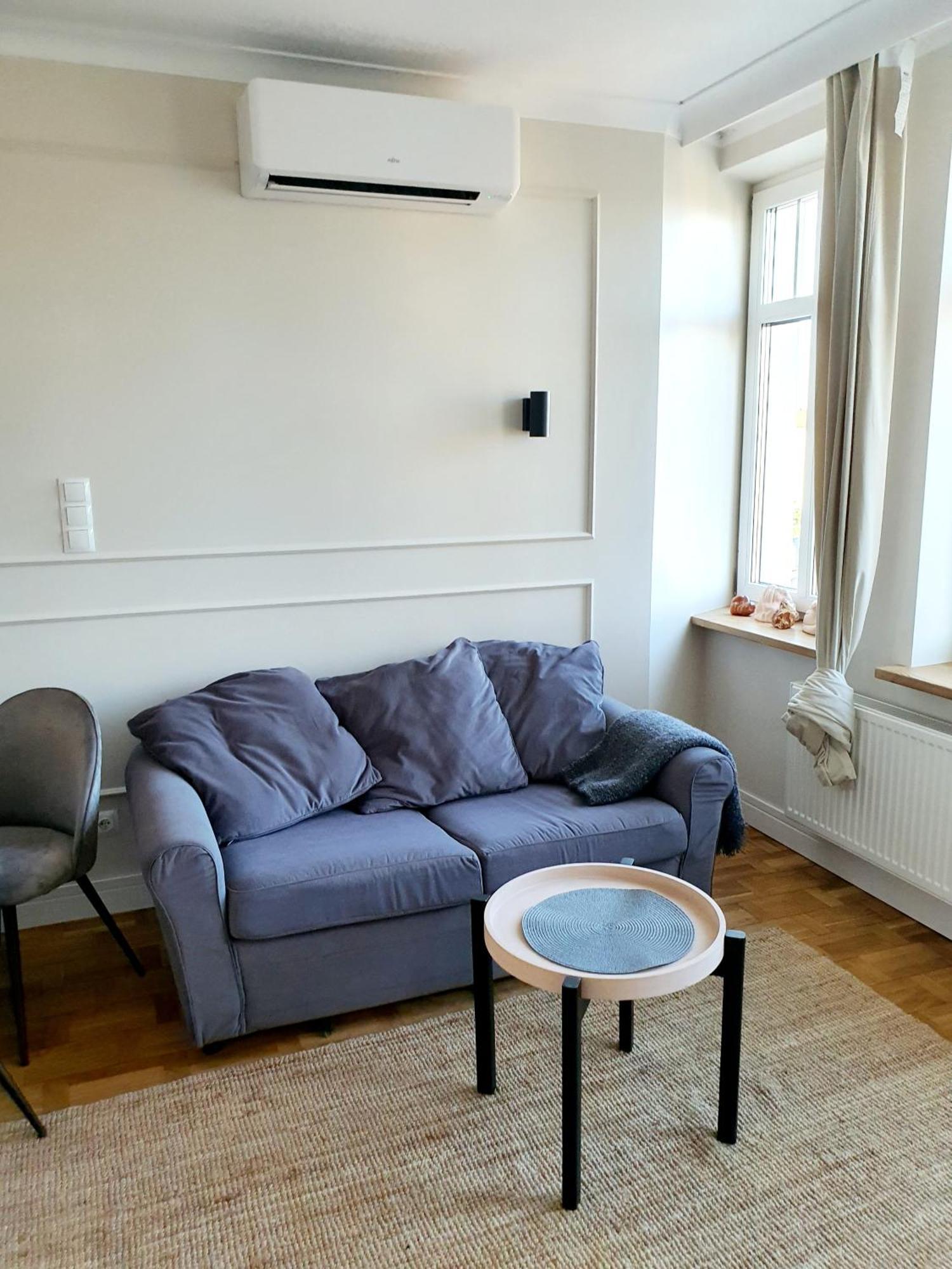 Klimatyczny Apartament Na Bydgoskim Przedmiesciu Torun Bilik gambar